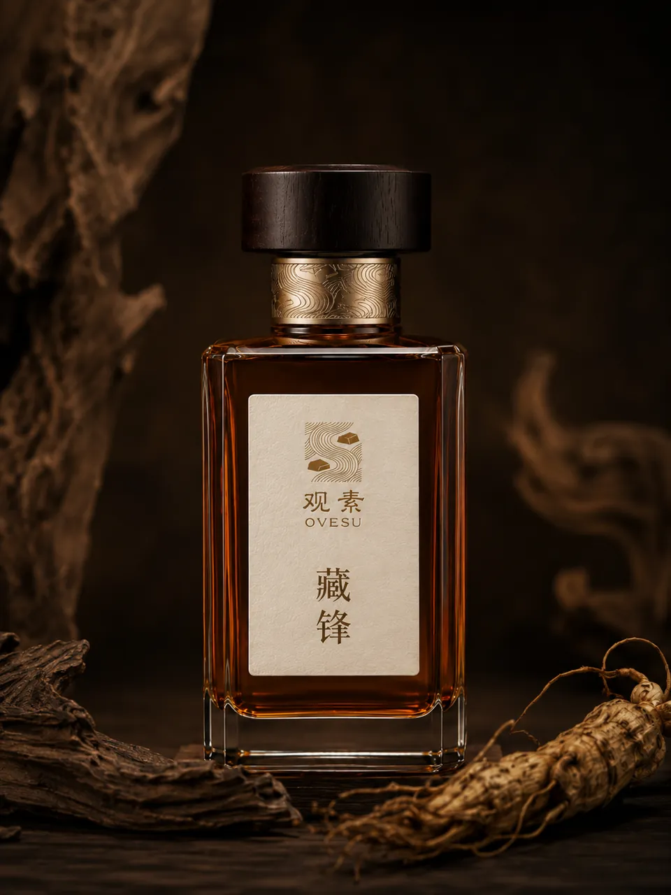 藏锋瓶身与礼盒